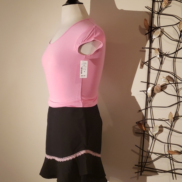 Top with Skirt - Picture 6 of 16